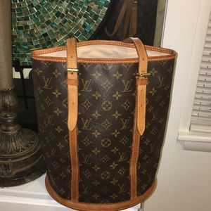 Louis Vuitton BM Monogram Bucket